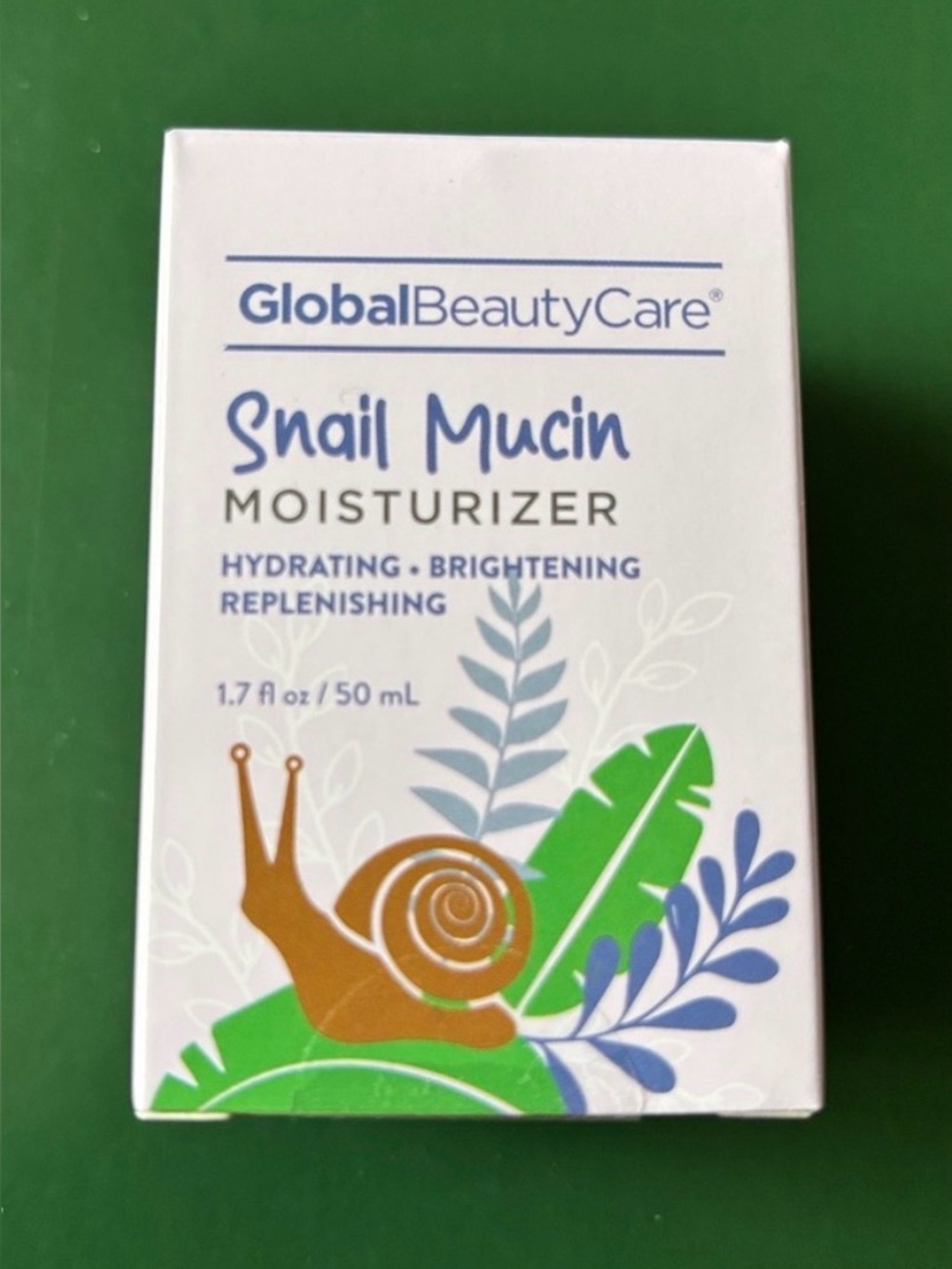 NIB Snail Mucin Moisturizer - Green & White